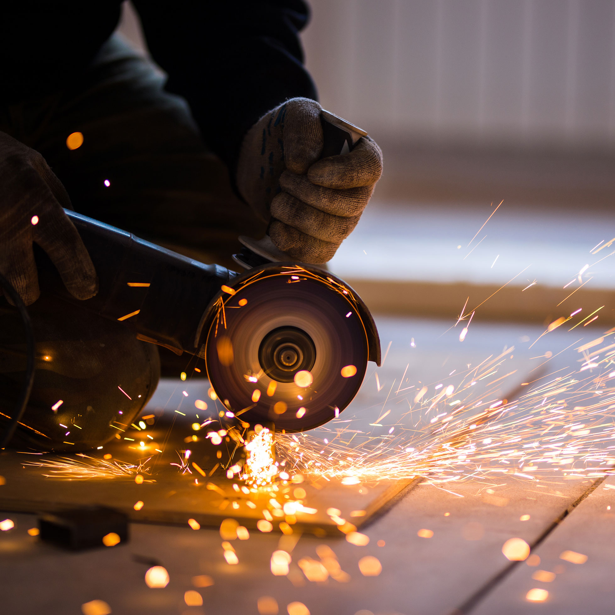 Power tool suppliers in Dubai